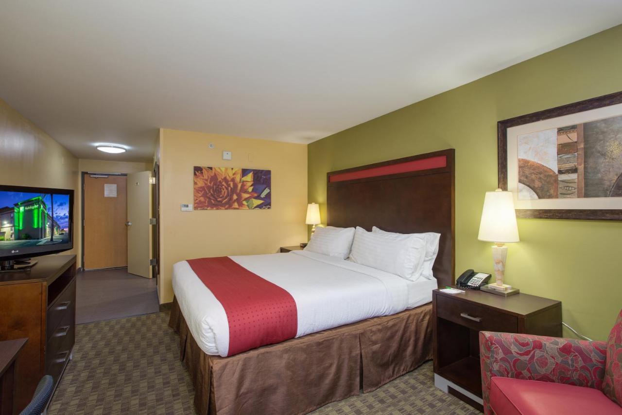 Holiday Inn North Фінікс Номер фото